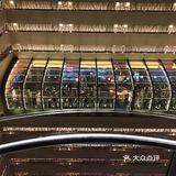 时代广场空中健身房。房客可凭房卡刷卡进入