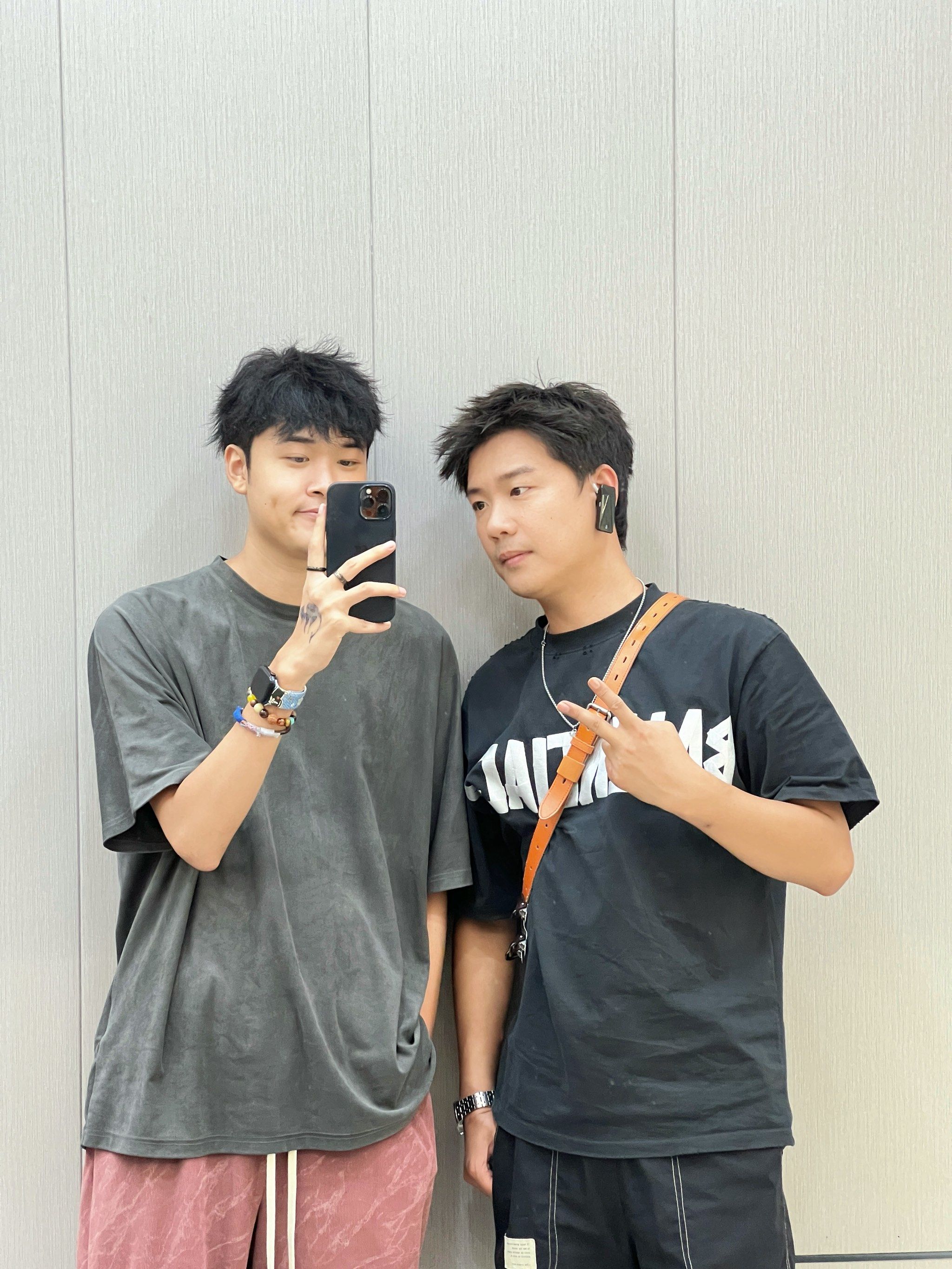 这位托尼老师有点小帅[色]