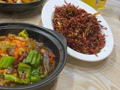 -江城燕子大排档(江汉路步行街店)