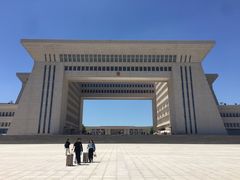 -霍尔果斯国门景区