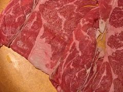 -牛YO寿喜烧·铁板烧和牛火锅自助(市府恒隆店)