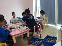 -百变创造力活动中心(虹口龙之梦中心店)