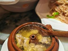 汽锅鸡-蔼若春.传承三十年云南菜(金碧公园店)