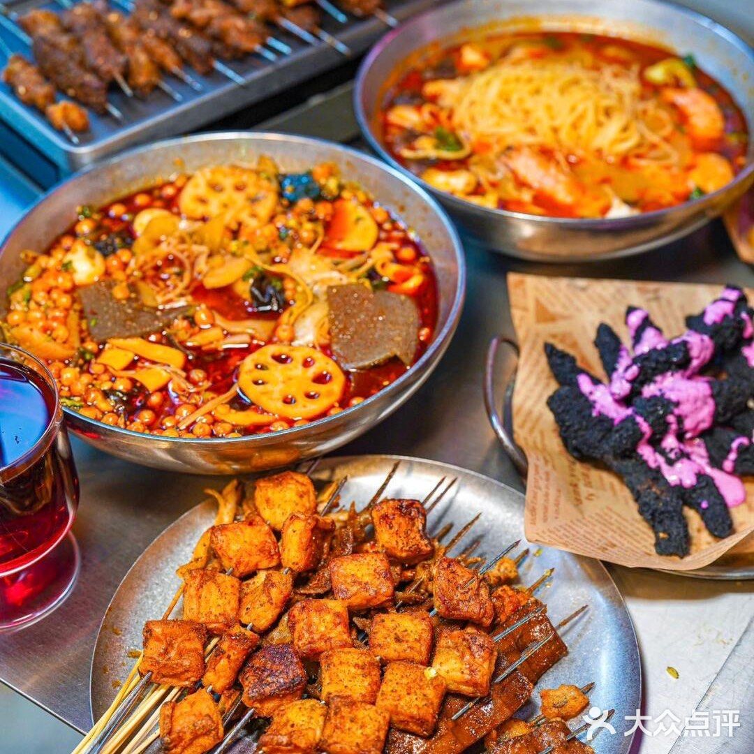 北京美食 烤串配啤酒，这才叫周末