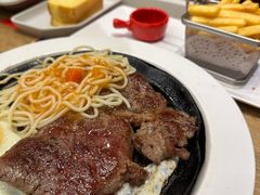 -豪客来牛排(人民东路店)
