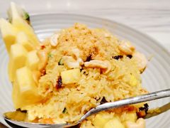 菠萝海鲜炒饭-星洲小聚·东南亚菜(中航城君尚店)