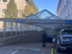 -北京积水潭医院-停车场