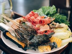 -樾餐厅泰式海鲜火锅(民歌湖店)
