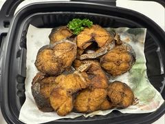 -连鹭海鲜·海肠捞饭·海胆饭(星海店)