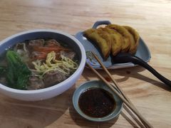 -老新隆牛肉锅贴(新街口店)