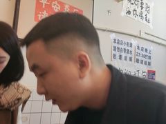 -黄潇洒老火锅(九眼桥宏济巷店)