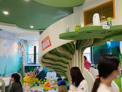 -极橙儿童齿科矫正中心(奥城店)