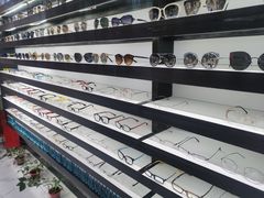 -简·爱眼镜(赛隆眼镜广场店)