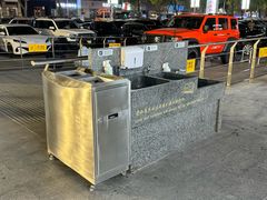 -胖东来生活广场(健康路店)