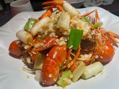 蒜香澳洲小龙虾-虾胡闹龙虾馆(湄南河店)