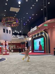 -奈尔宝·儿童乐园·亲子餐厅(鄞州万达店)