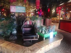 -老滇山寨•云南特色菜•地方菜•民族风情歌舞表演(金碧店)