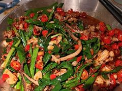 -费大厨辣椒炒肉(高铁吾悦广场店)