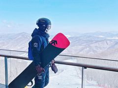-中旅松花湖滑雪场