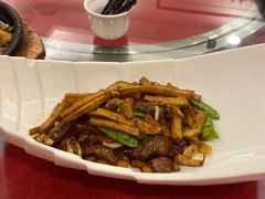 -东馆和天下特色餐饮(工农店)