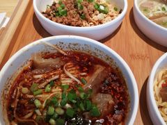 -贰拾捌味·宜宾燃面(春熙路旗舰店)