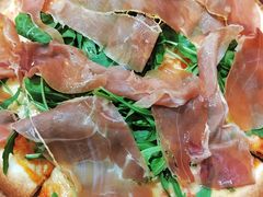 帕玛火腿双层芝士匹萨-榖屋house of flour(张江首店)