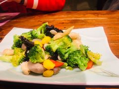 -胡桃里音乐酒馆(环亚凯瑟琳广场店)