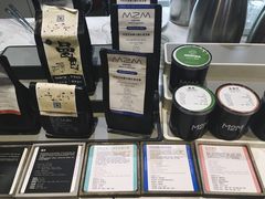 -UNI UNI(环亚凯瑟琳店)