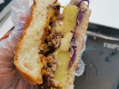 -TRIPS BURGER(大钟寺店)