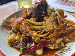 -老街烧烤大排档·地道湖北菜·龙虾馆(汉口火车站店)