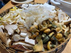 -鲜菌江湖正宗野生菌火锅