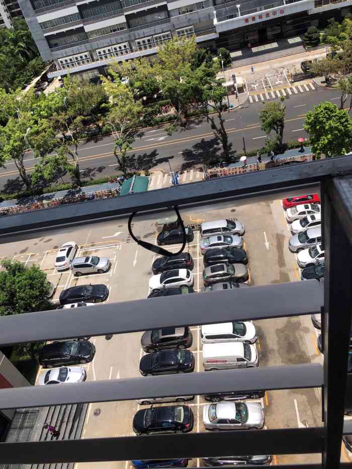 富林物流大厦-"在富林大厦有小半年了逐渐熟悉这边的时候.