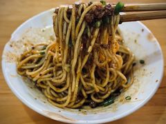 素椒杂酱面-华兴街自力面店