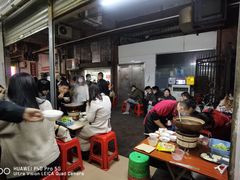 大堂-威邵鸡煲(西华路总店)