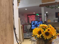-毛辣果·贵州红酸汤牛肉火锅(西单店)