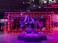 -东浩兰生上海世博展览馆