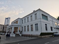 -南京双门楼宾馆(盐仓桥地铁站阅江楼店)