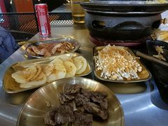 -胡悦里韩式烤肉(芝罘万达广场店)