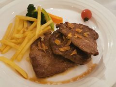 铁板蒜香牛排-维兰西餐(万泉河店)