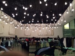 iphone_upload_pic-东荟城名店仓