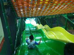 -蒙特利亲子乐园