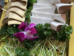 -慢丽江·云南野生菌土鸡锅(付家庄店)