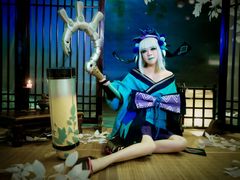 -九月鹰飞汉服摄影工作室