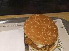 -麦当劳(海岸城店)