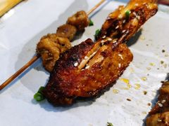 QQ翅-木屋烧烤(白石洲店)