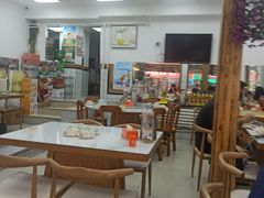 -老地方啤酒屋·海鲜青岛菜大排档(台东步行街店)