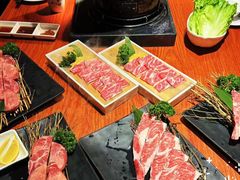 -山之屋炭火烧肉·生啤畅饮(大朗万科中央公园店)