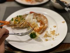 低温慢煮龙虾配清酒月桂汁-安蒂娅·海鲜自助餐厅(安蒂娅美兰酒店)