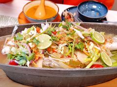 泰式明炉鱼-蕉叶·泰国歌舞风情(世贸店)