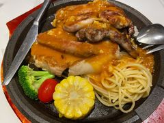 皇家杂扒-香港茶餐厅文化体验馆(茶山镇店)